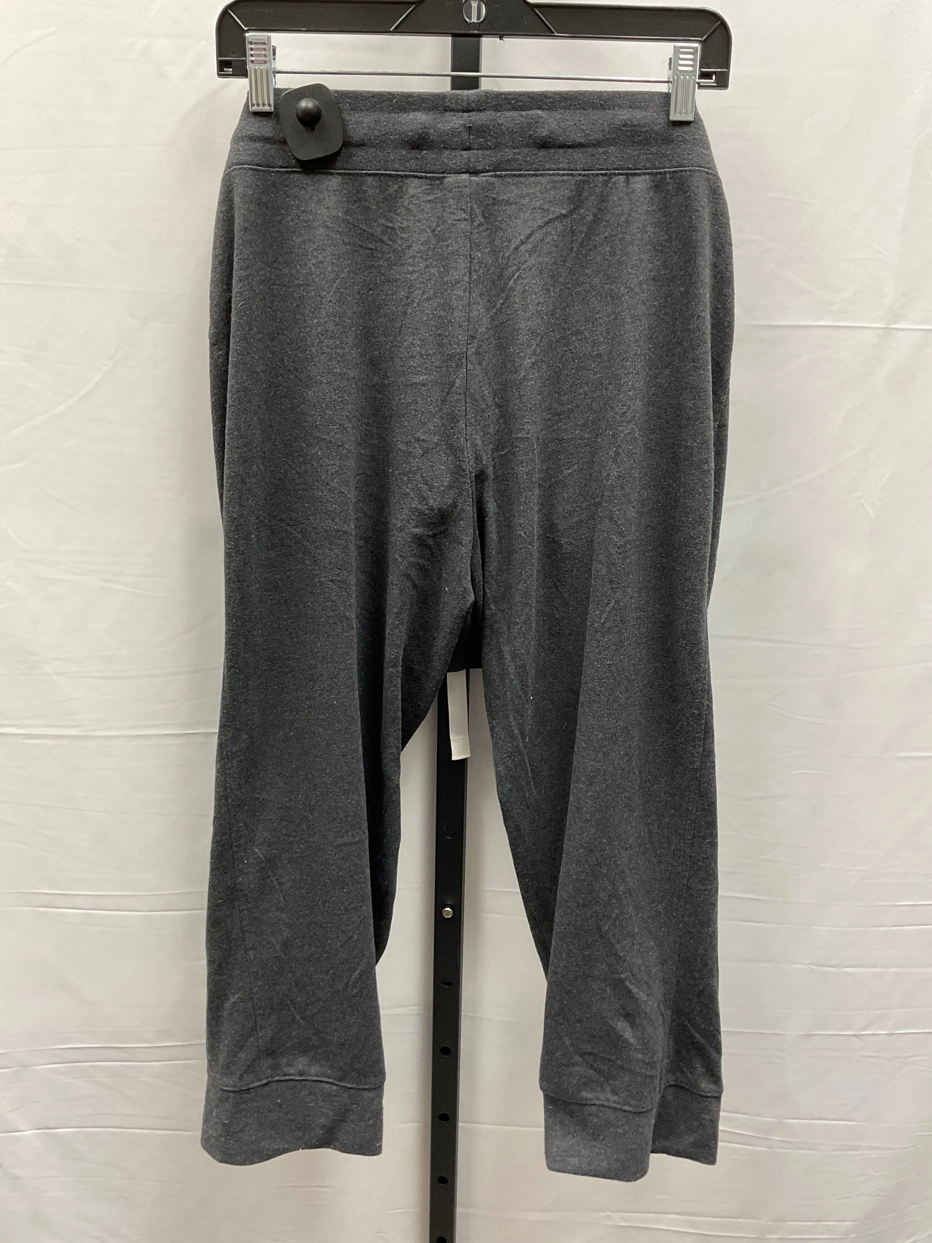 Athletic Capris By Nike Apparel In Grey, Size: Xl