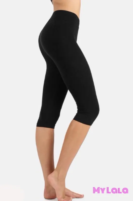 CAPRI- Curvy Solid Black