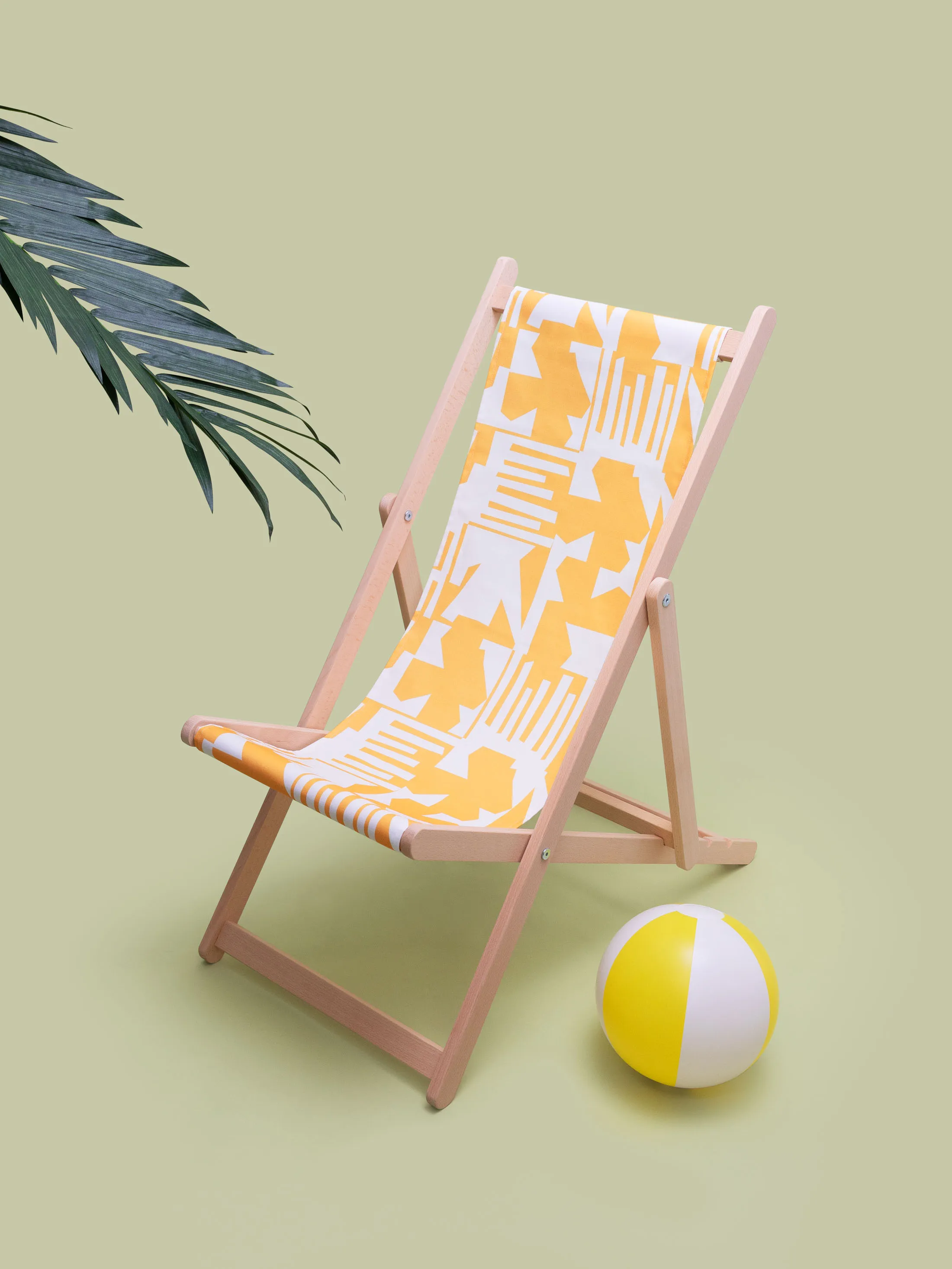 Custom Deck Chairs. Design Your Own Bespoke Deck Chairs.