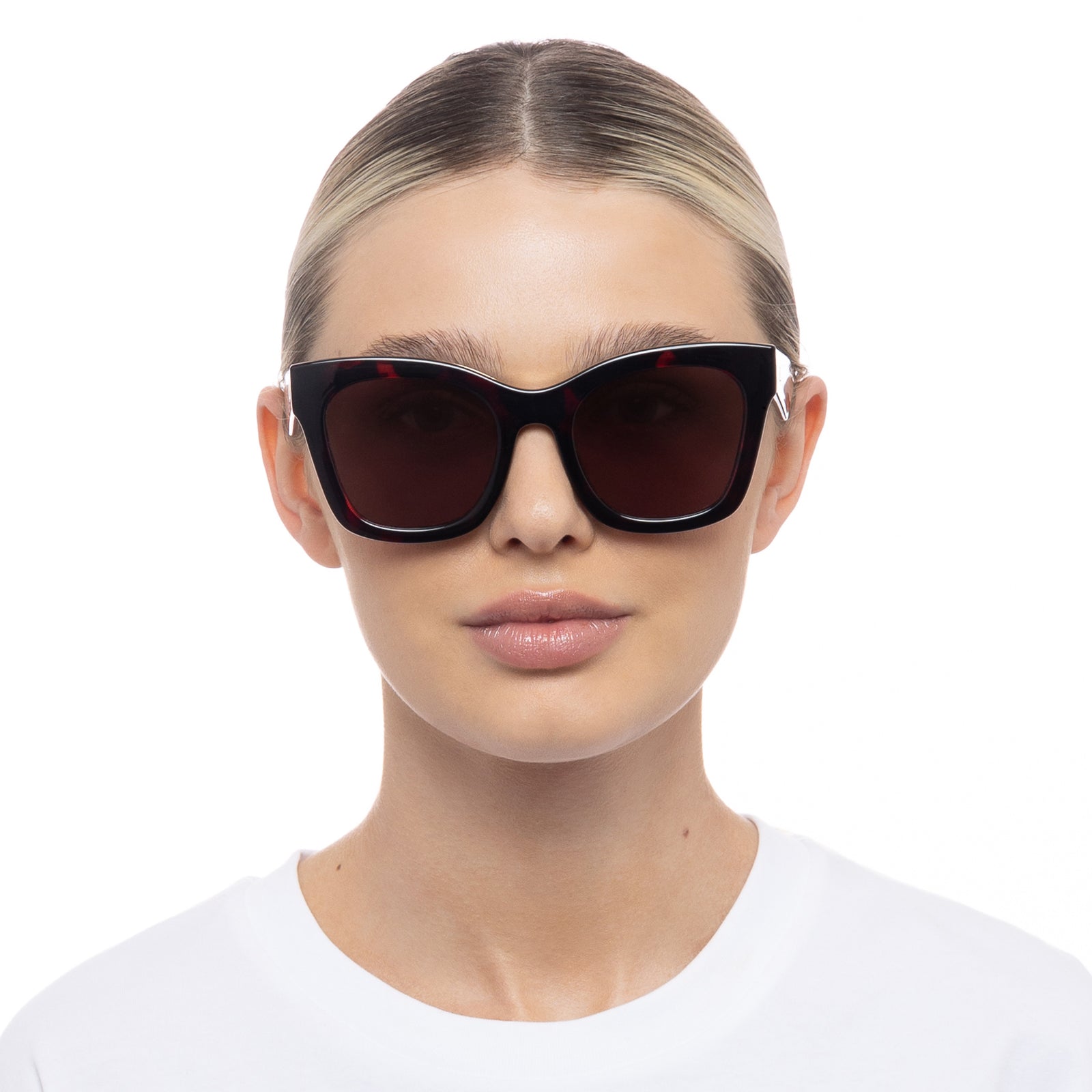 Le Specs - Showstopper - Cherry Tort