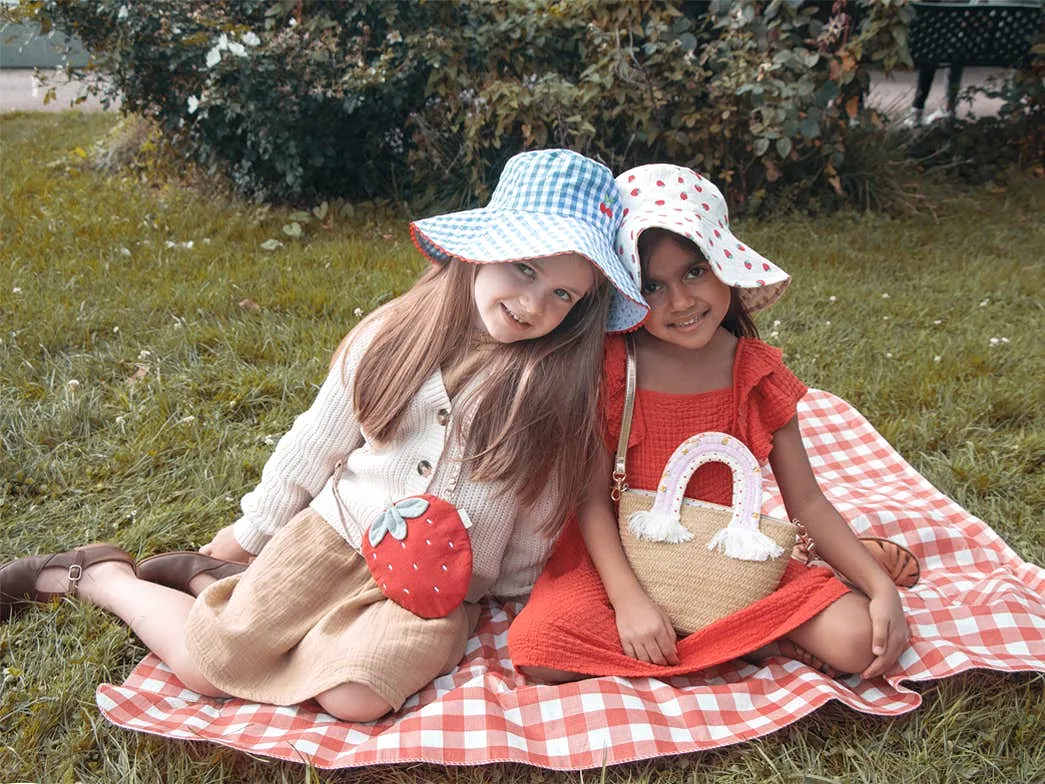 Picnic Rainbow Handle Basket