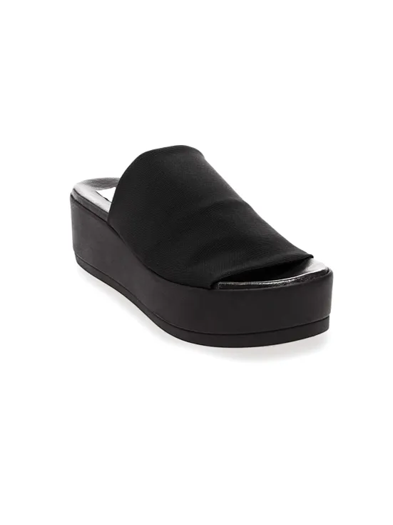 STEVE MADDEN Slinky Sandal